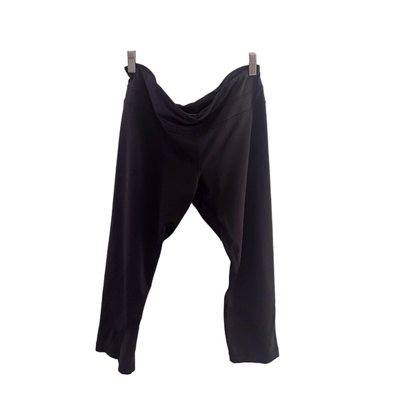 Lululemon 3/4 Length Crop Leggings Black Mesh Panelling - Picture 1 of 5